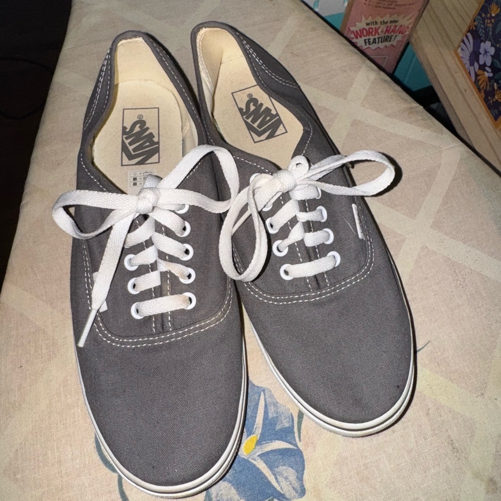 Grey vans size 9.5